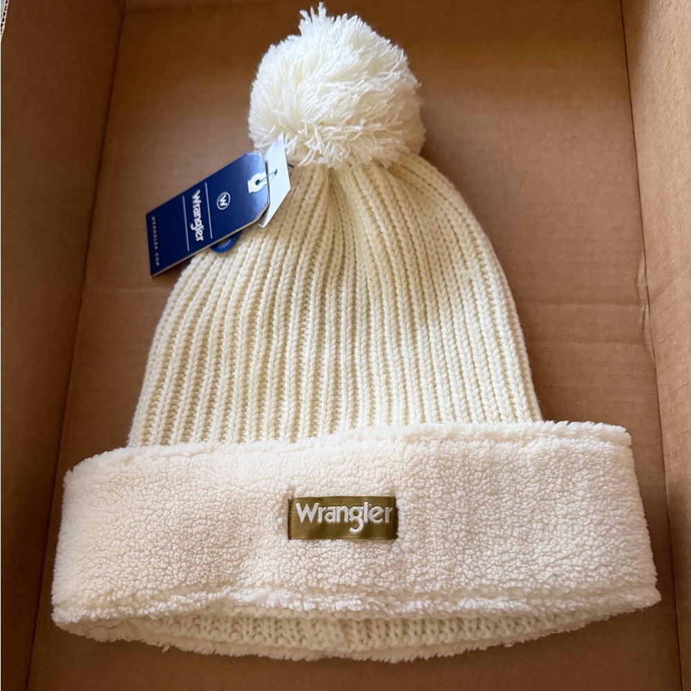 Wrangler Cream Ribbed Knit Pom-Pom Beanie